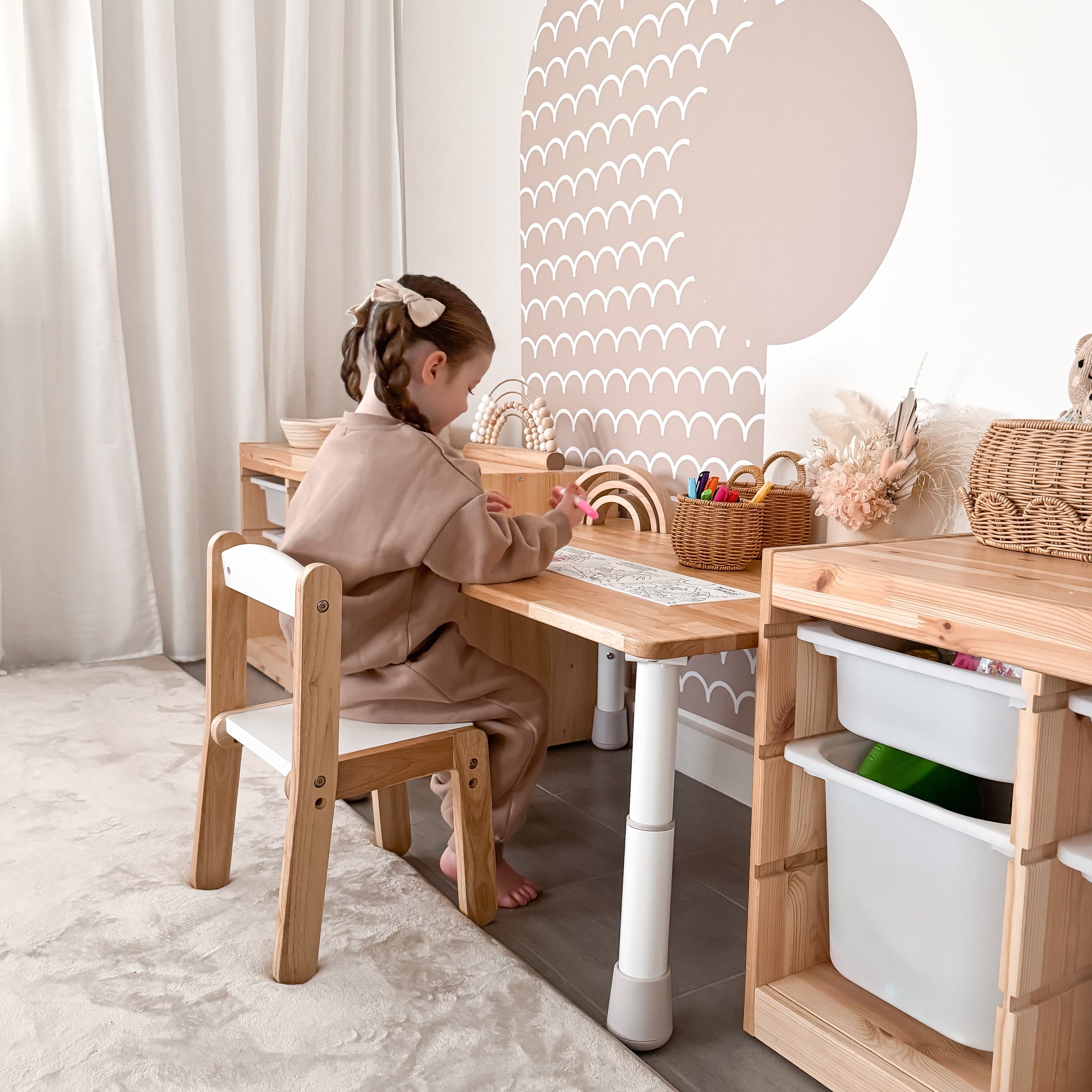 My Duckling ARIA Montessori Kids Height Adjustable Table With One Wooden Chair