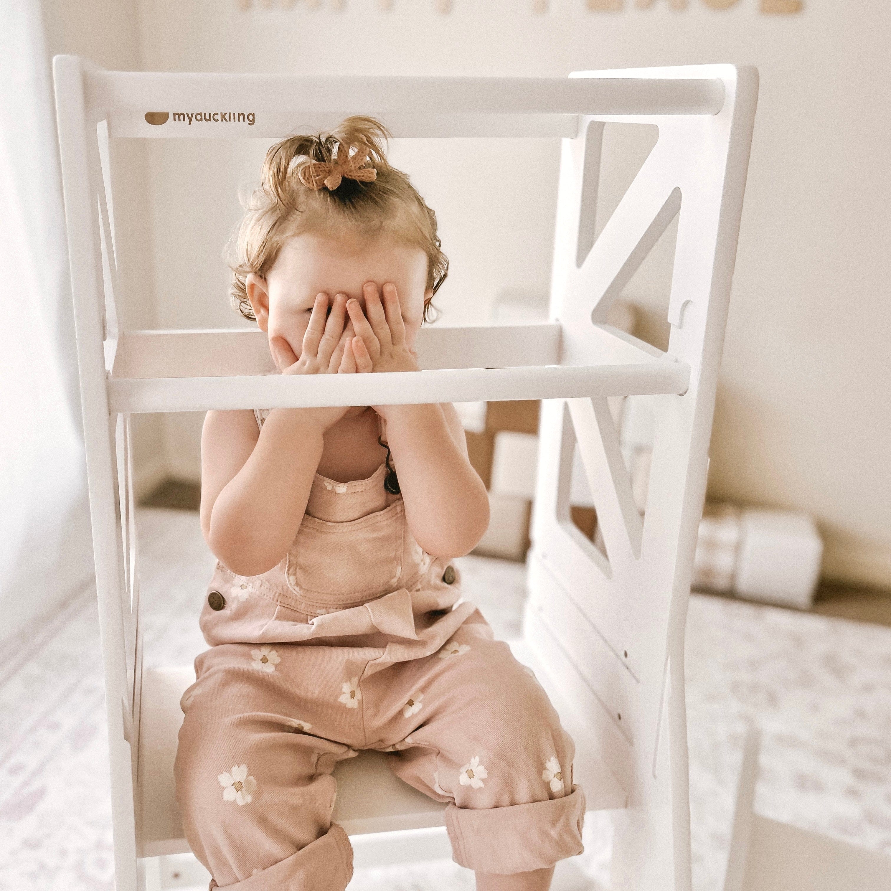 My Duckling JALA Deluxe Adjustable Learning Tower - Flag with Rectangle Handle