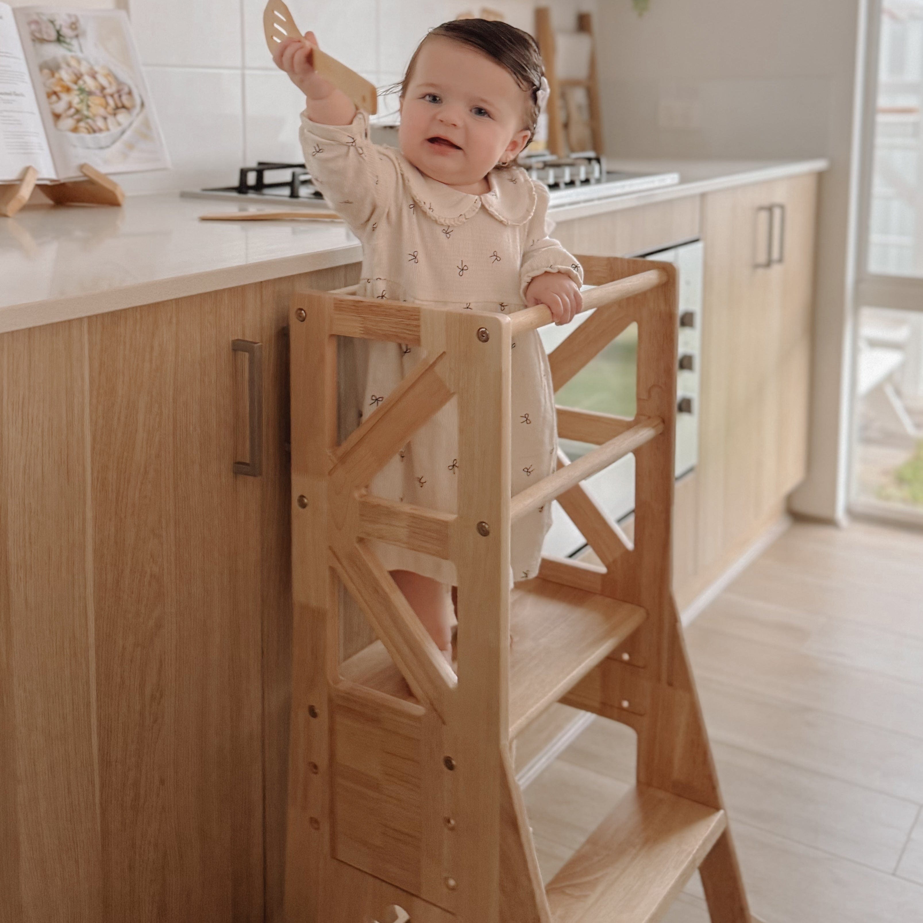 My Duckling JALA Deluxe Solid Wood Adjustable Learning Tower - Flag with Duck Stool Handle