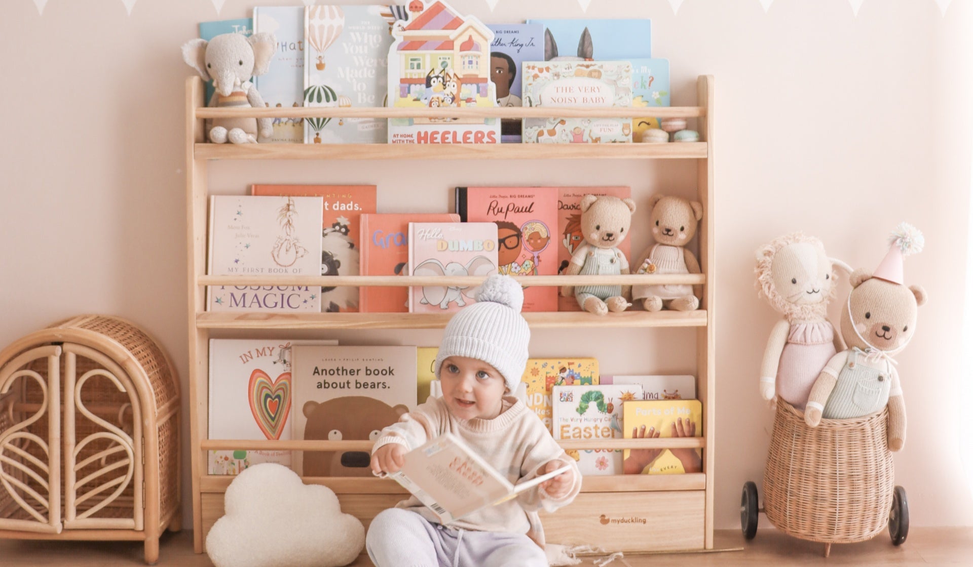 Discover the Perfect Kids Bookcase for Your Child's Room