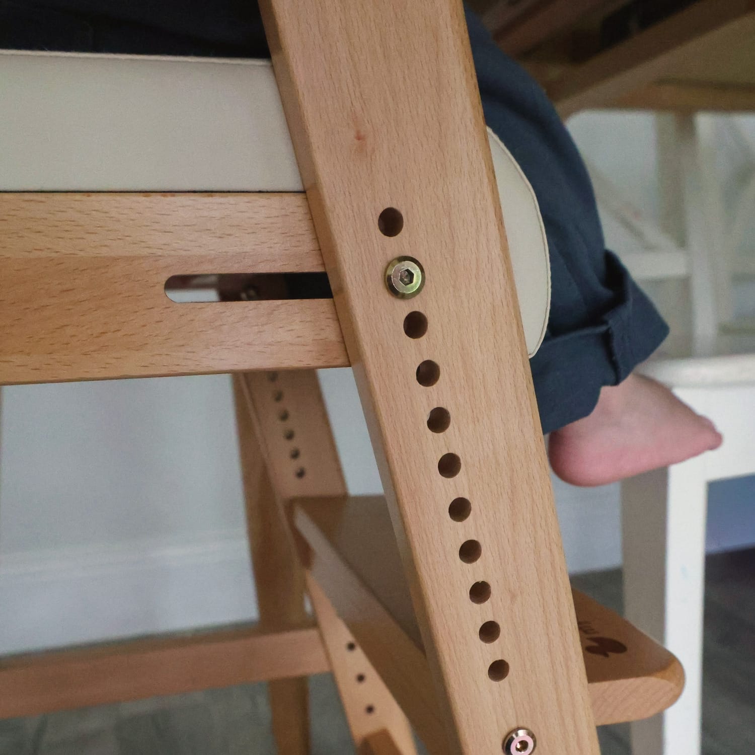 myduckling AURORA Pro Beechwood Dining Chair