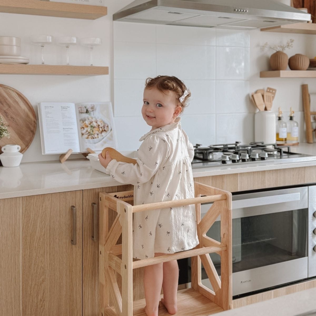 myduckling JALA Deluxe Solid Wood Learning Tower - Rectangle Stool (Mid August Pre-Order)
