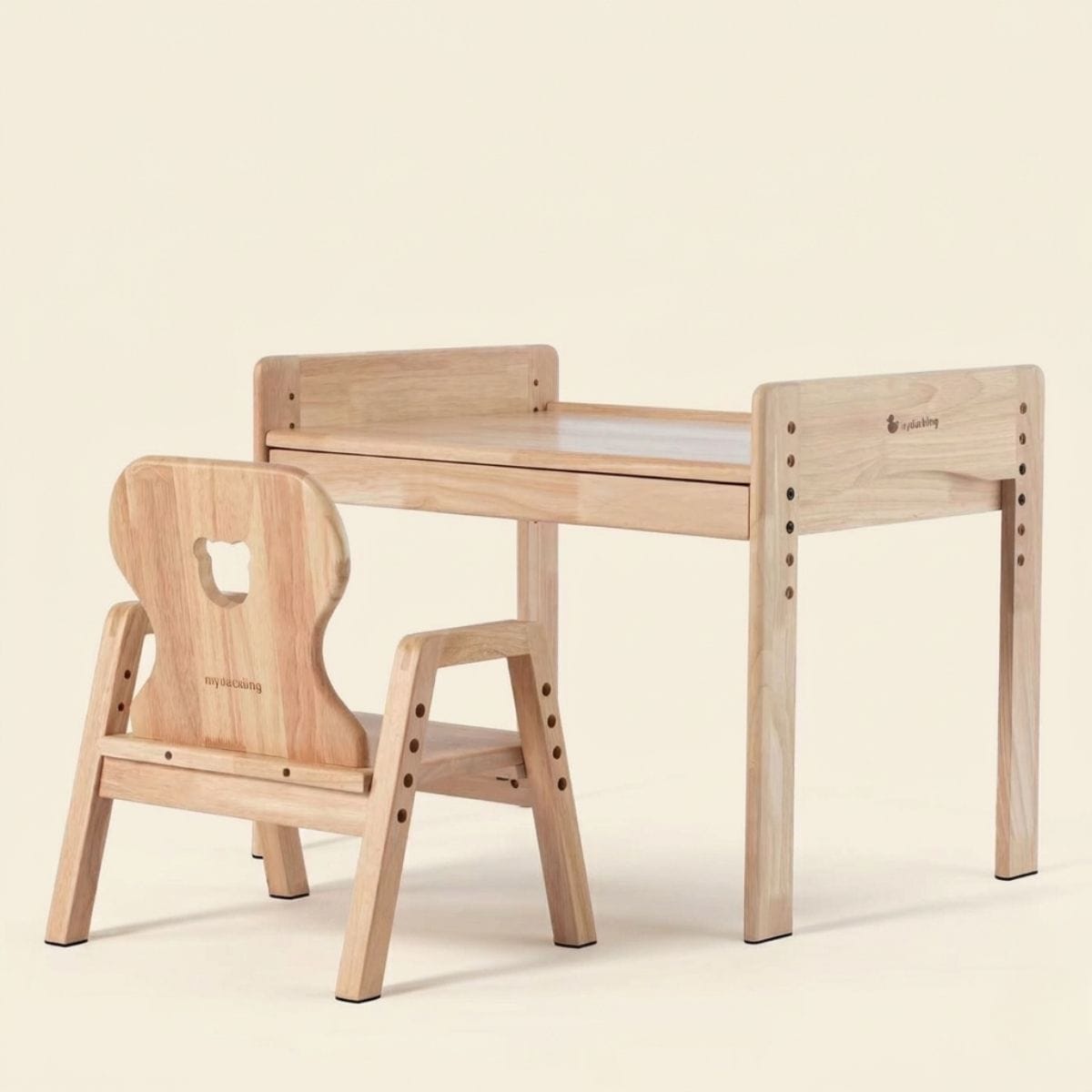 myduckling KAYA Primary Adjustable Table and Chair Set