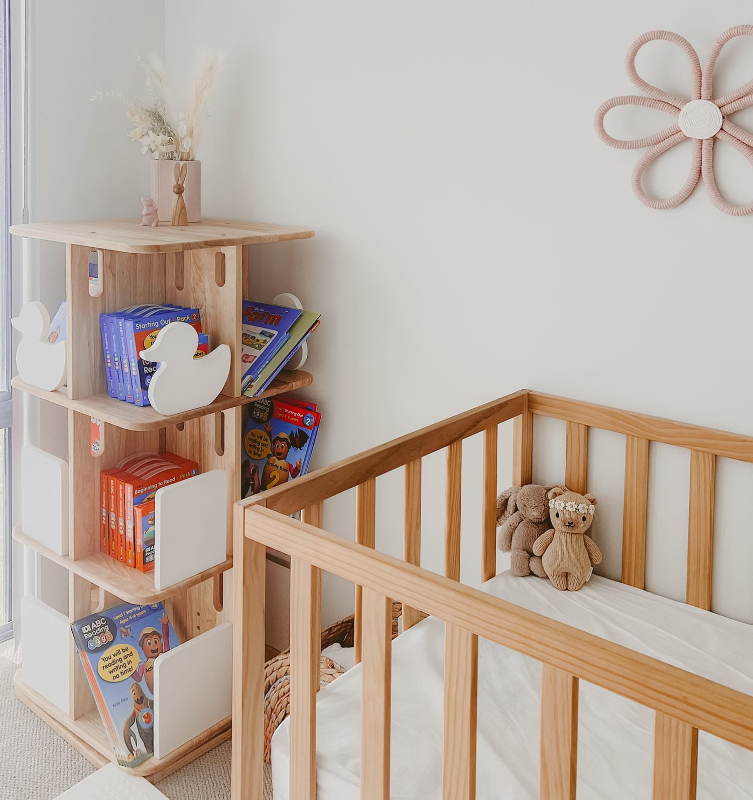 myduckling KOBI Rotating Bookcase