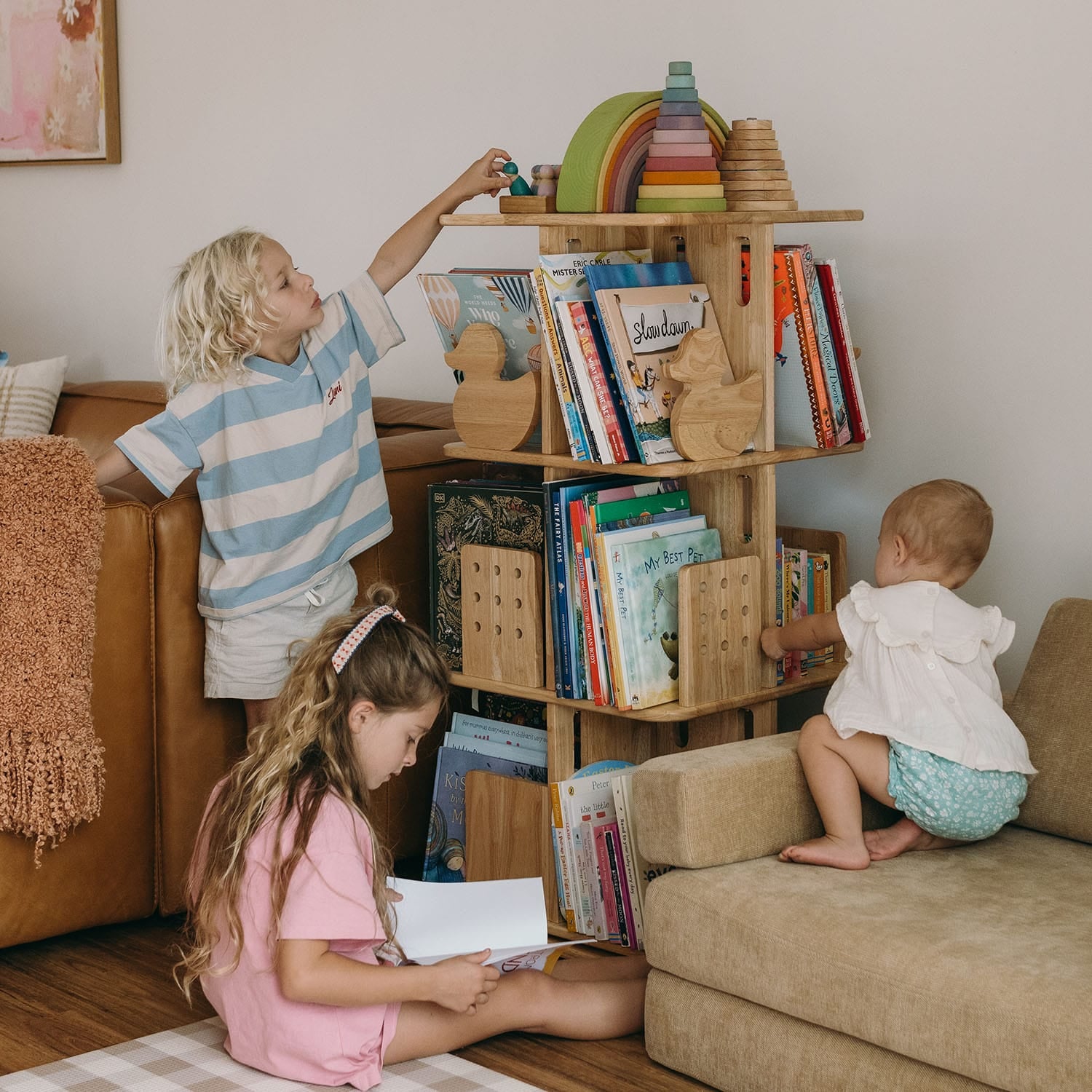 myduckling KOBI Rotating Bookcase