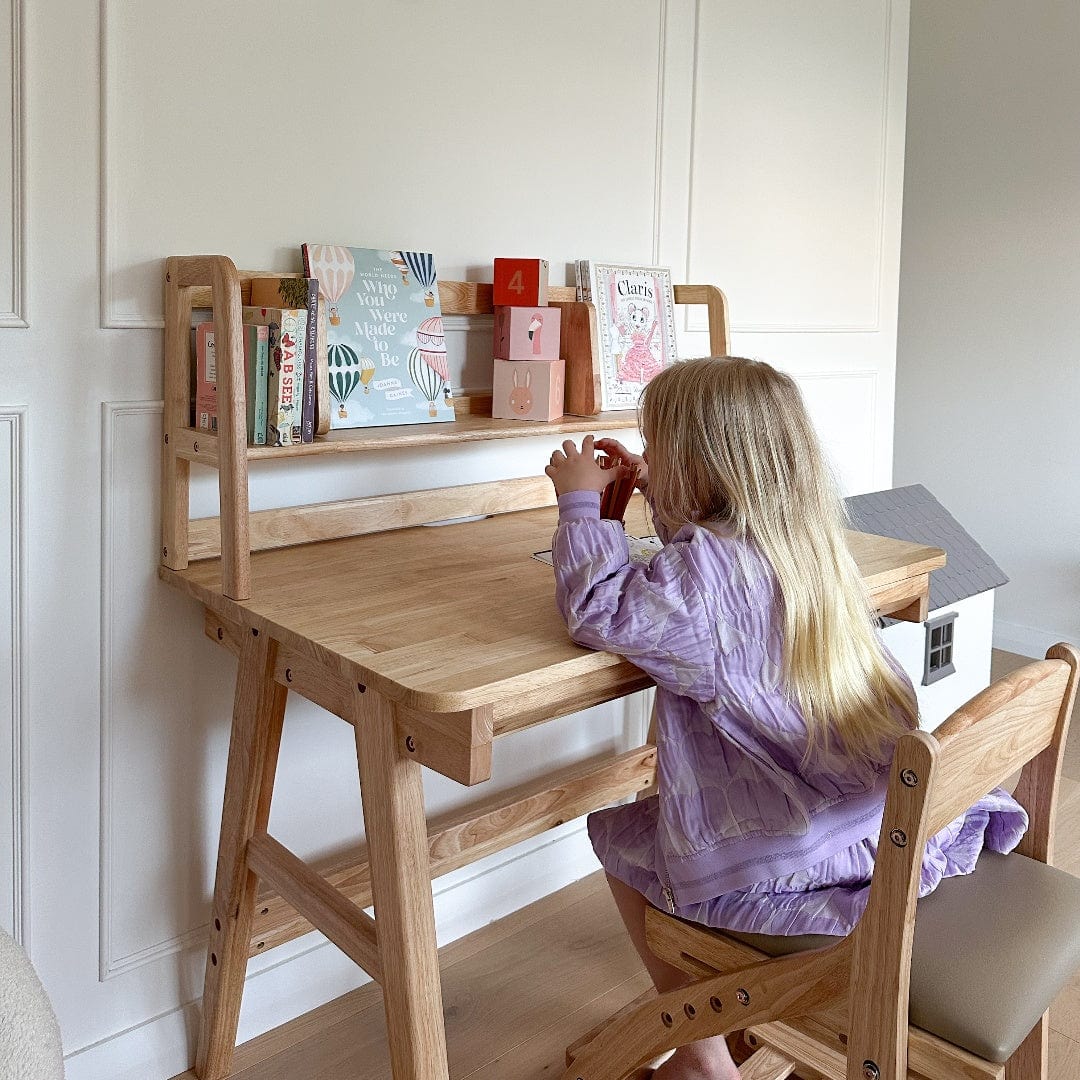 myduckling Little Scholar Set - Desk & Chair